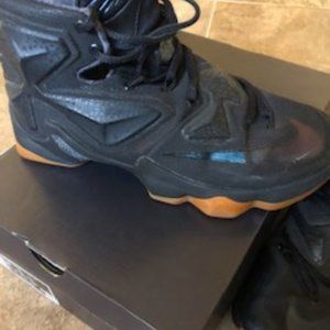 Nike LeBron 13 "Black Lion" Men's Size 8